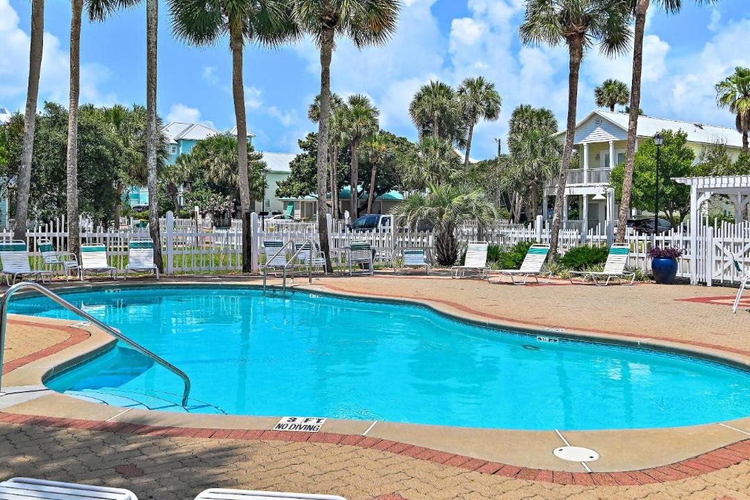 Photo of Others in Crystal Shores