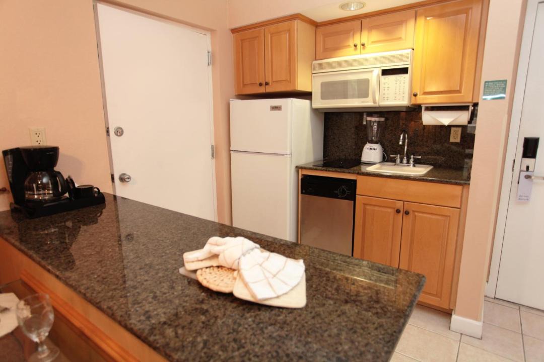 Photo of Kitchen in Palm Beach Shores