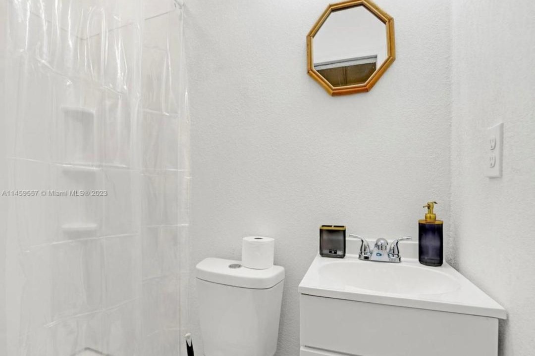 Photo of Bathroom in Liberty City