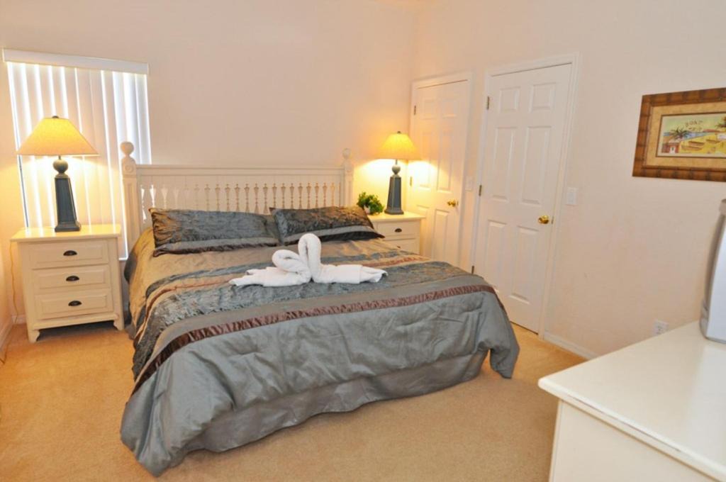 Photo of Bedroom in Four Corners