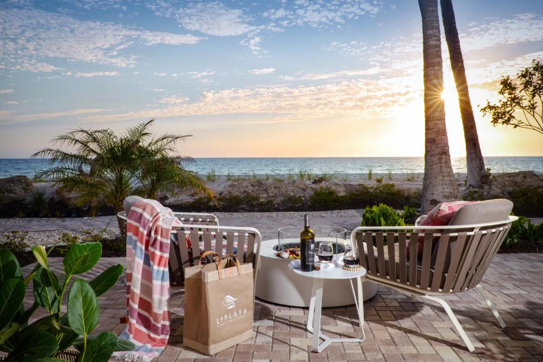 Photo of Patio Balcony in Vanderbilt Beach