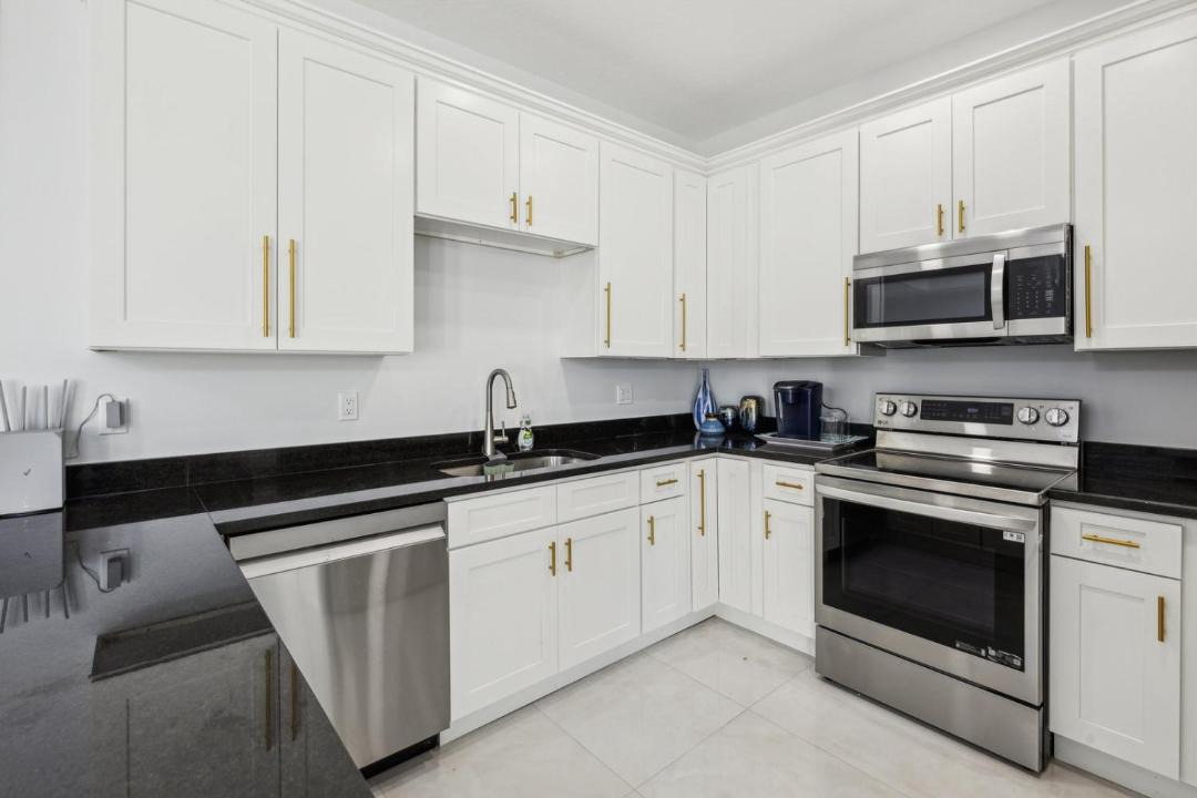 Photo of Kitchen in Port Saint Lucie