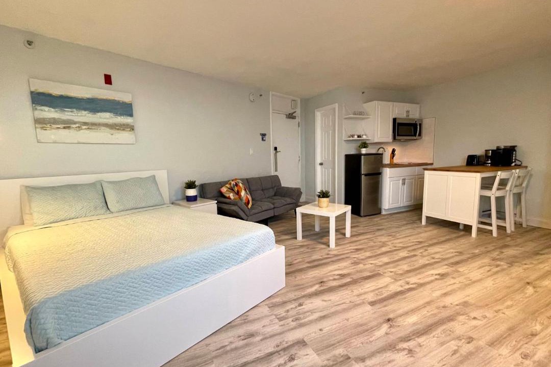 Photo of Bedroom in Lenox Park