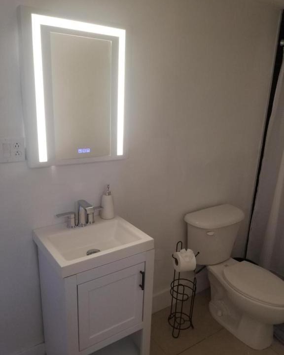Photo of Bathroom in Tamiami