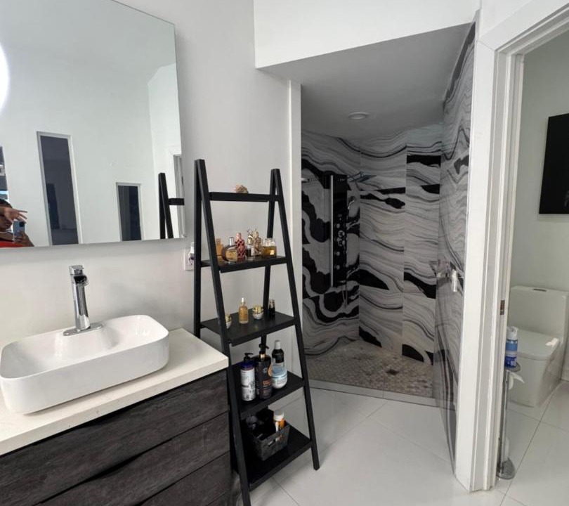 Photo of Bathroom in Tamarac