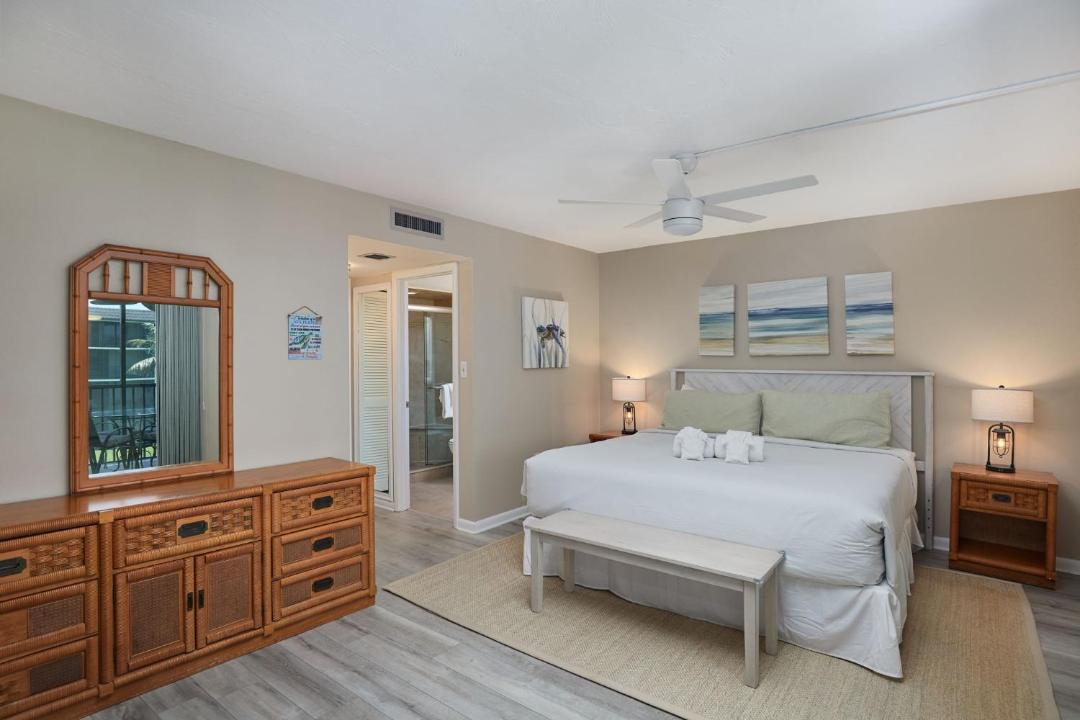 Photo of Bedroom in Sanibel
