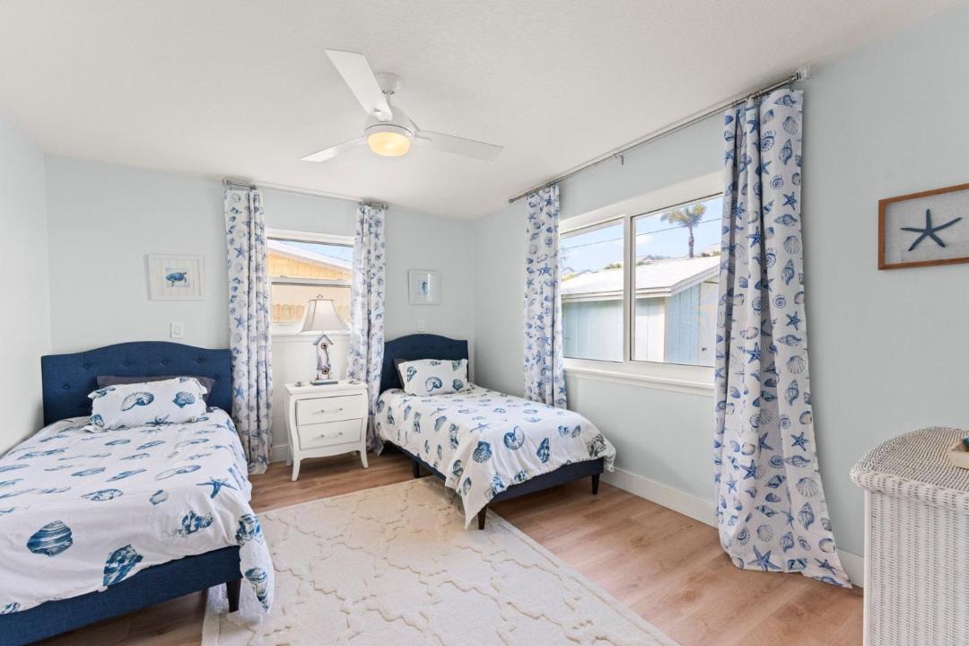 Photo of Bedroom in Harbor Heights