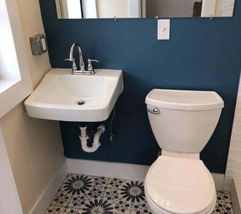 Photo of Bathroom in Smith's Memento