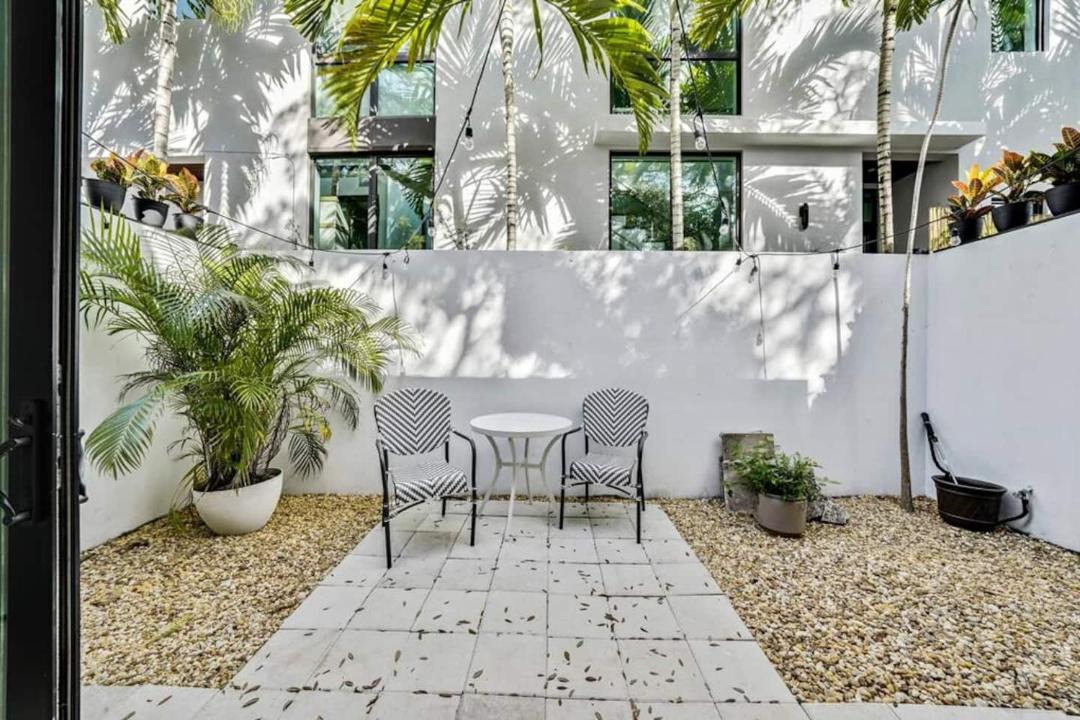 Photo of Patio Balcony in Colee Hammock