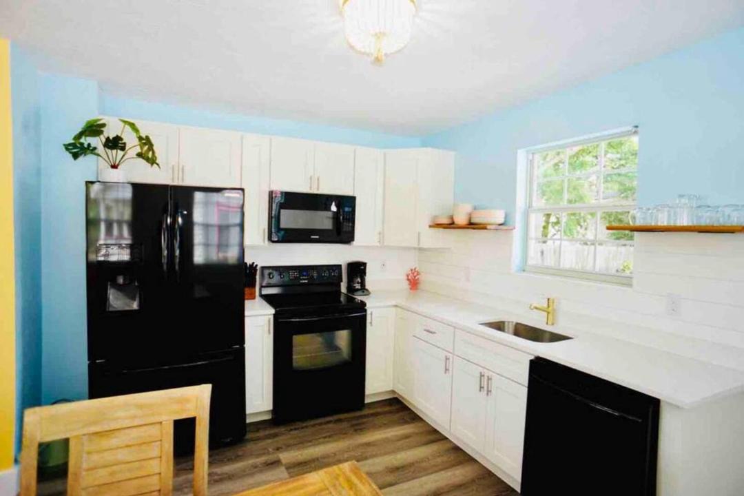 Photo of Kitchen in Smith's Memento