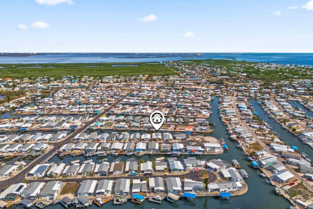 Photo of Others in Saint James City