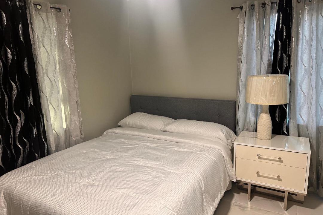 Photo of Bedroom in North Miami Beach