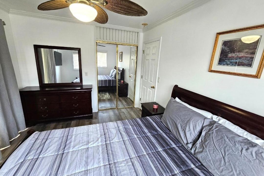 Photo of Bedroom in Intracoastal Homes