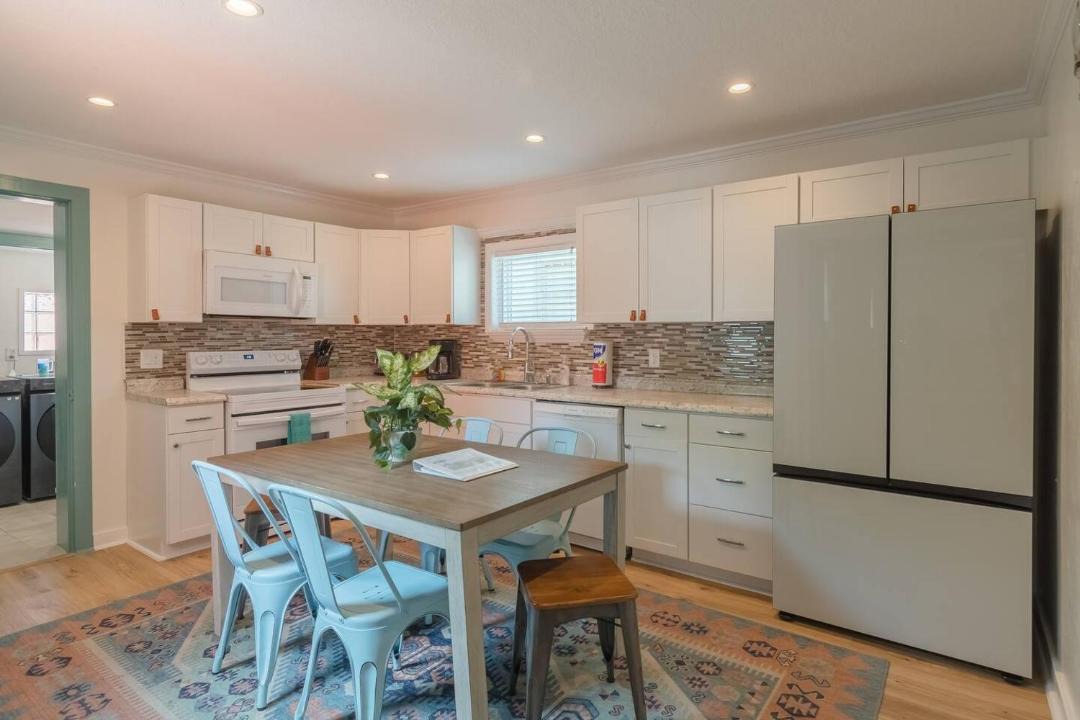 Photo of Kitchen in Smith's Memento