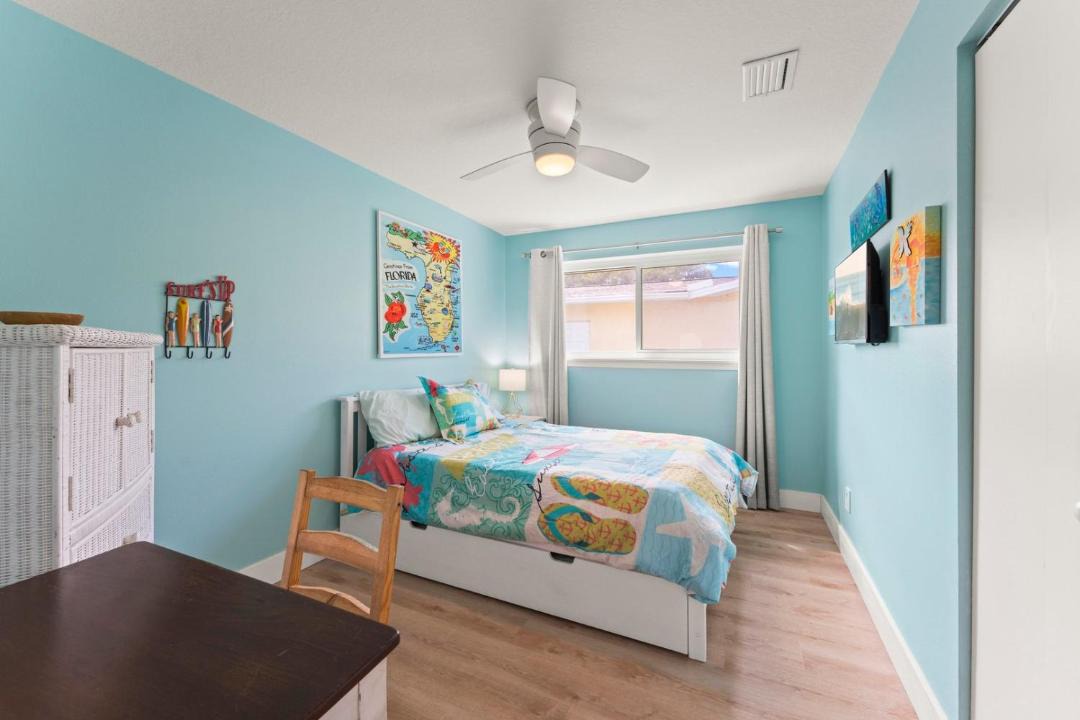 Photo of Bedroom in Harbor Heights