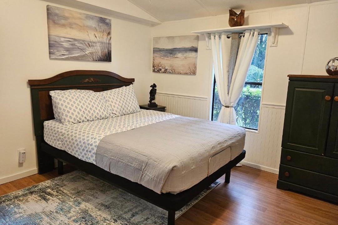 Photo of Bedroom in Trenton