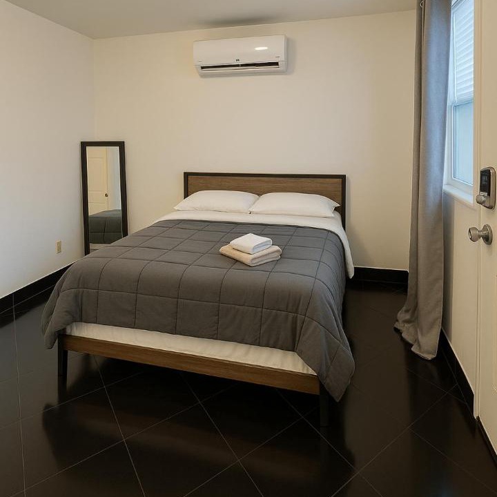 Photo of Bedroom in Midtown