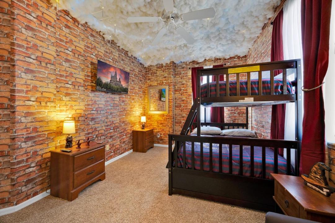 Photo of Bedroom in Tuscan Hills