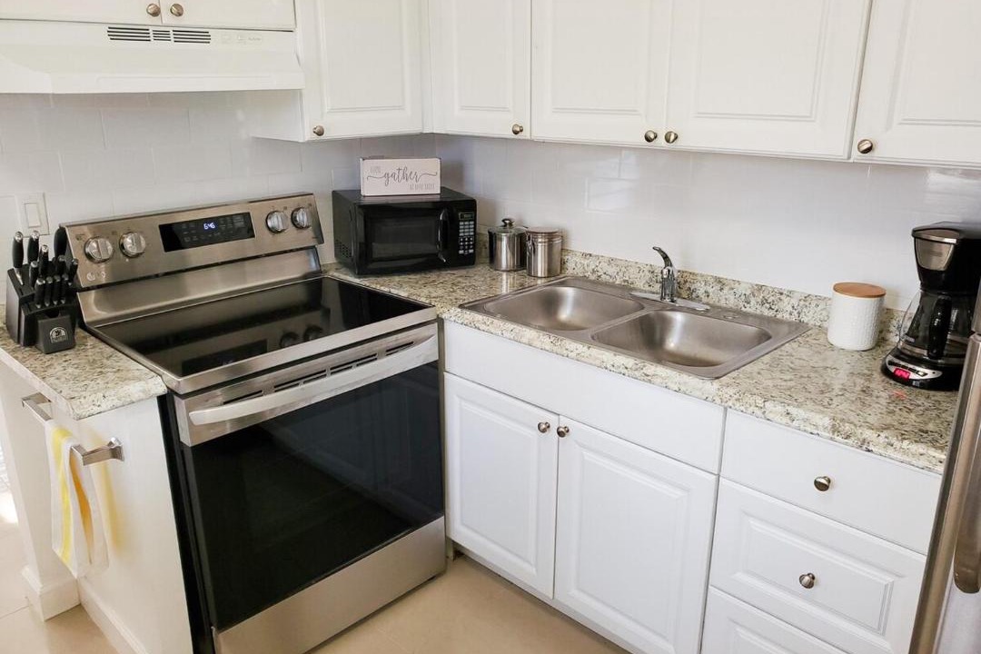 Photo of Kitchen in Dania Beach