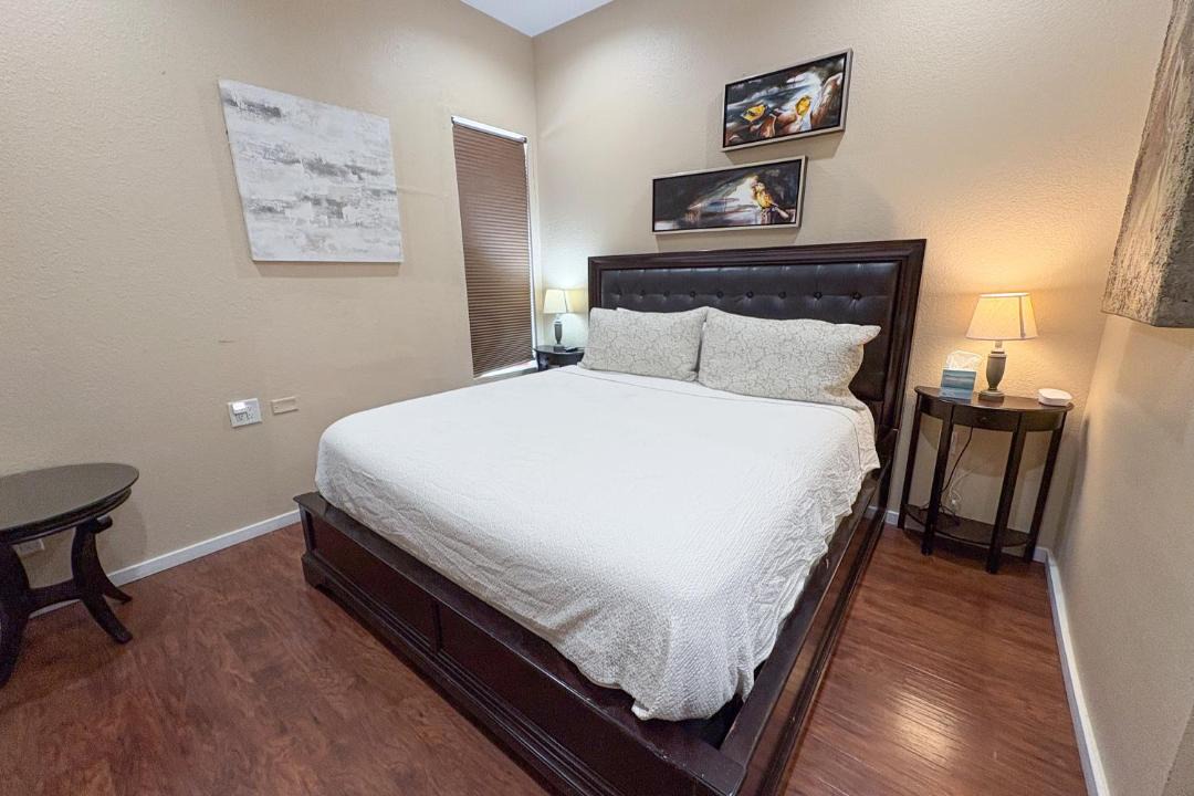 Photo of Bedroom in Baytowne Wharf
