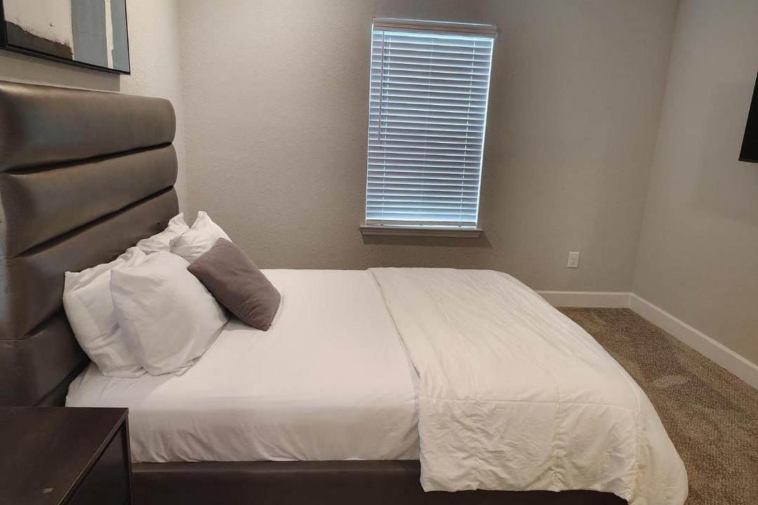 Photo of Bedroom in Newberry