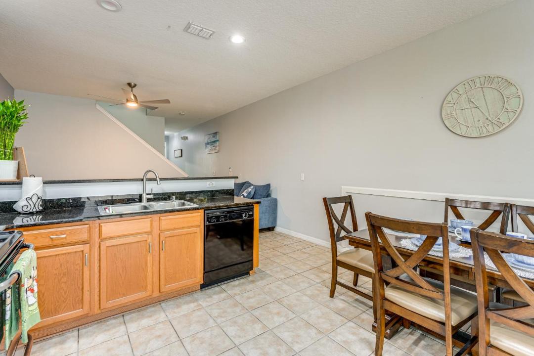 Photo of Kitchen in Crestwynd Bay