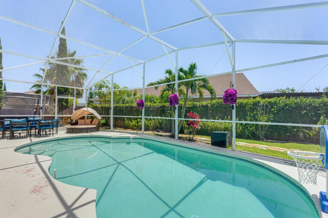 Photo of Patio Balcony in Buena Ventura Lakes
