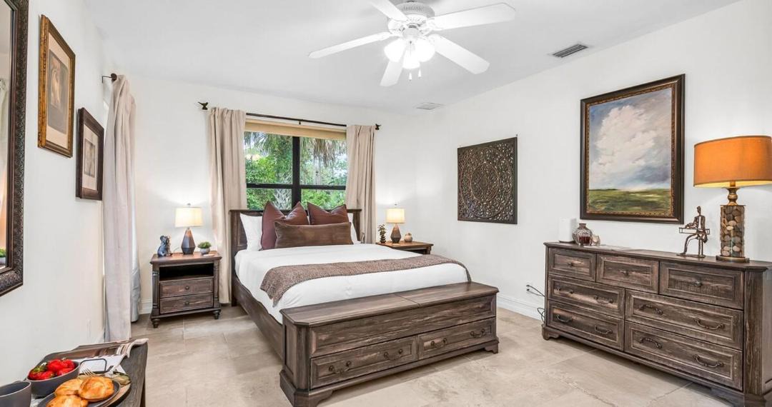 Photo of Bedroom in Jupiter Farms