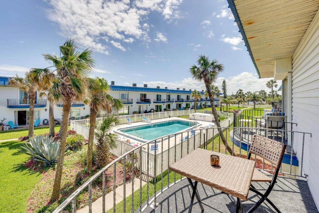 Photo of Patio Balcony in Ormond-by-the-Sea