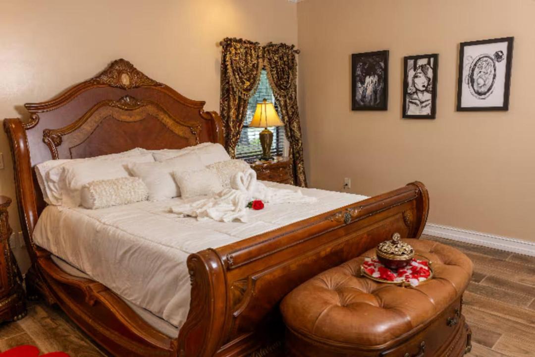 Photo of Bedroom in Fairvilla