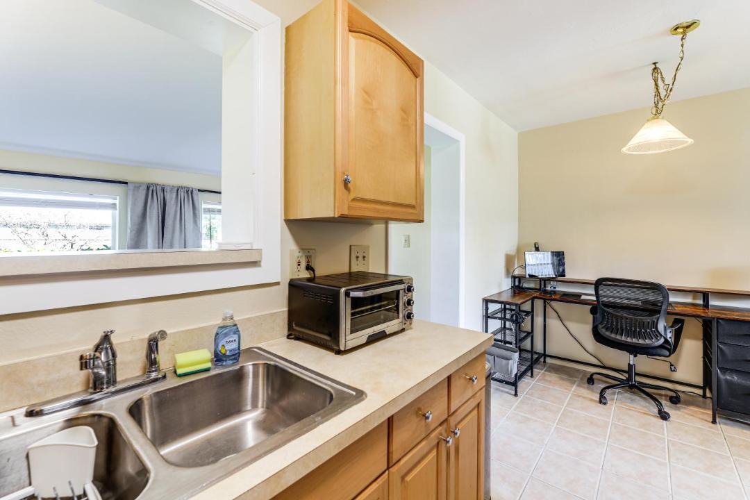 Photo of Kitchen in Riviera Beach