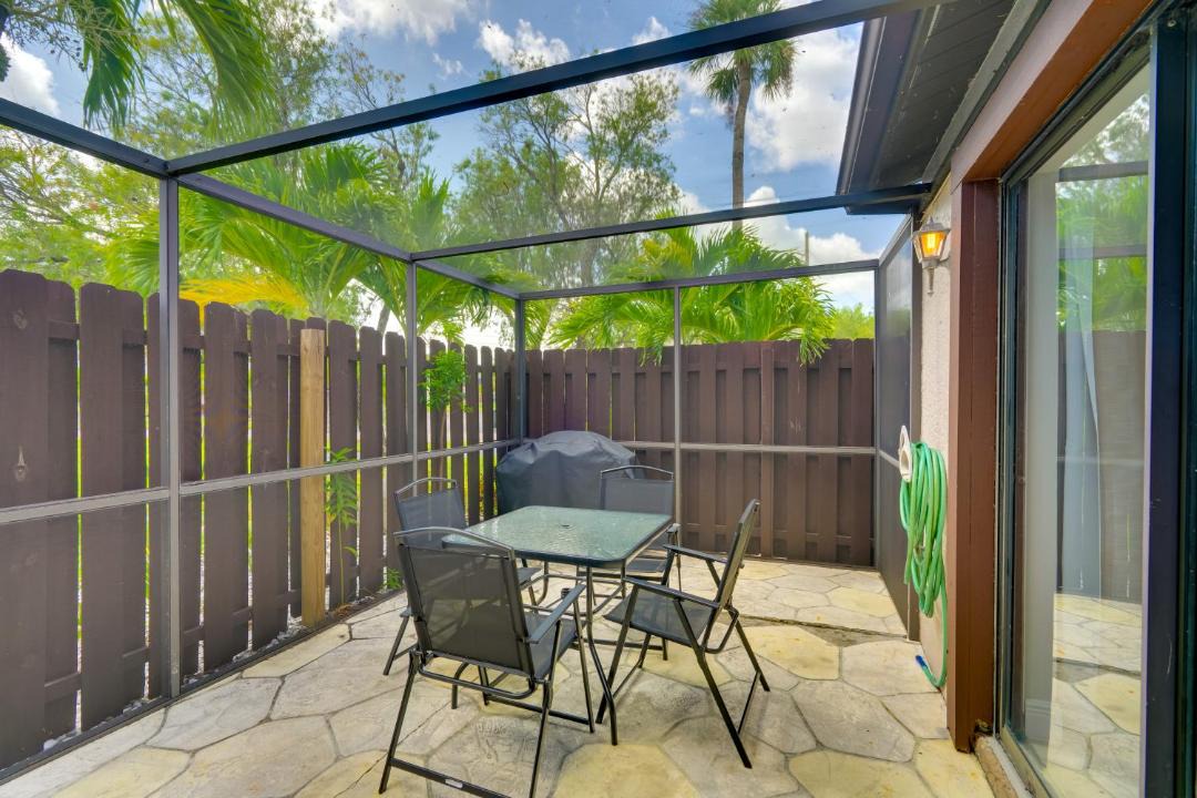 Photo of Patio Balcony in Sandalwood Estates