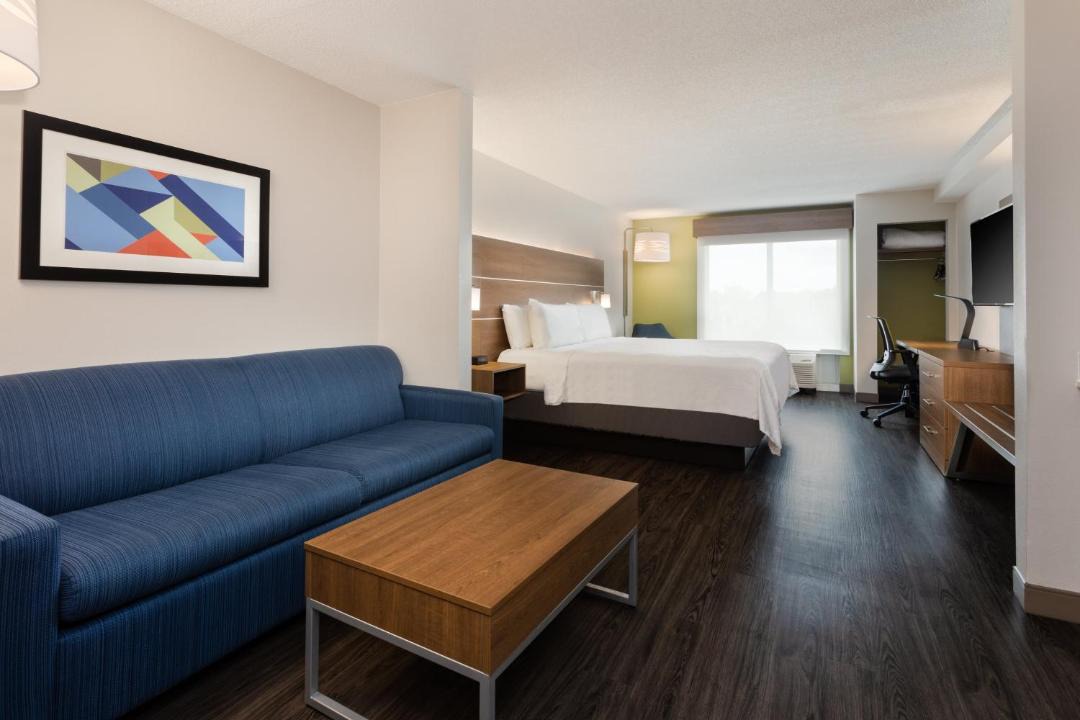 Photo of Bedroom in Largo