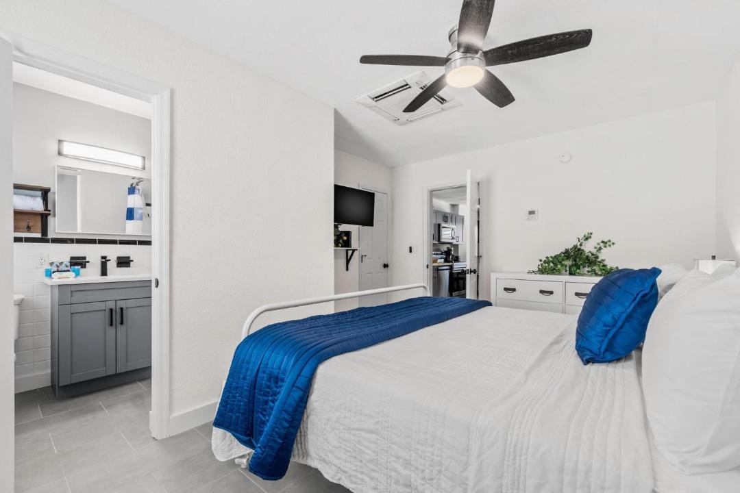 Photo of Bedroom in Madeira Beach