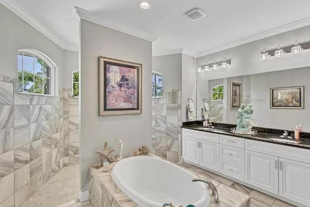 Photo of Bathroom in Rotonda Heights