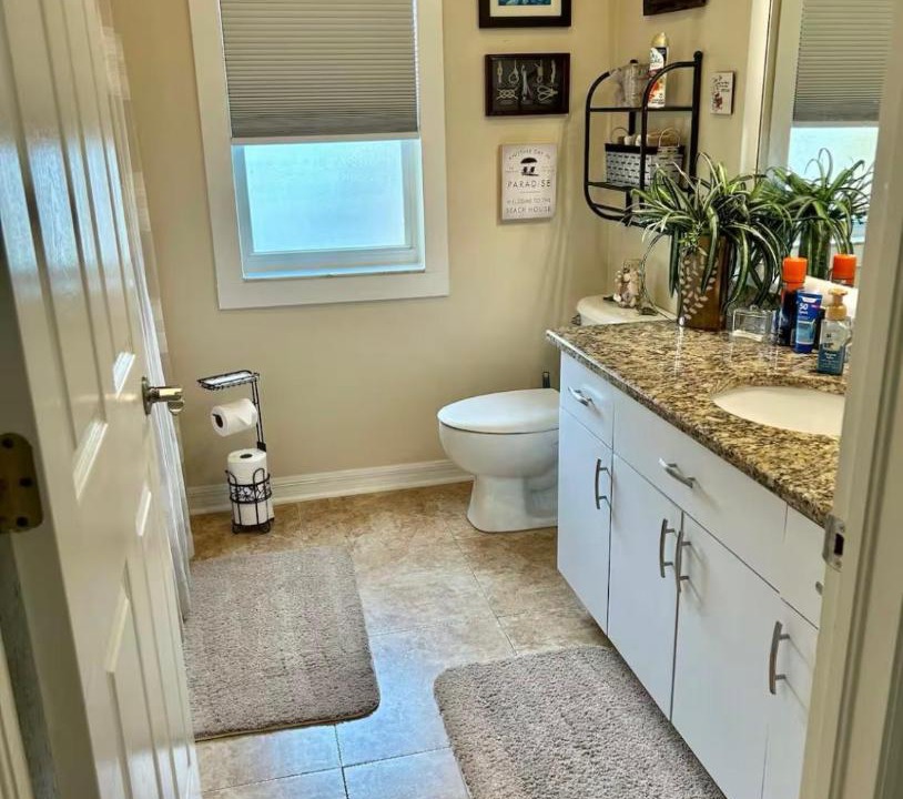 Photo of Bathroom in Tarpon Springs