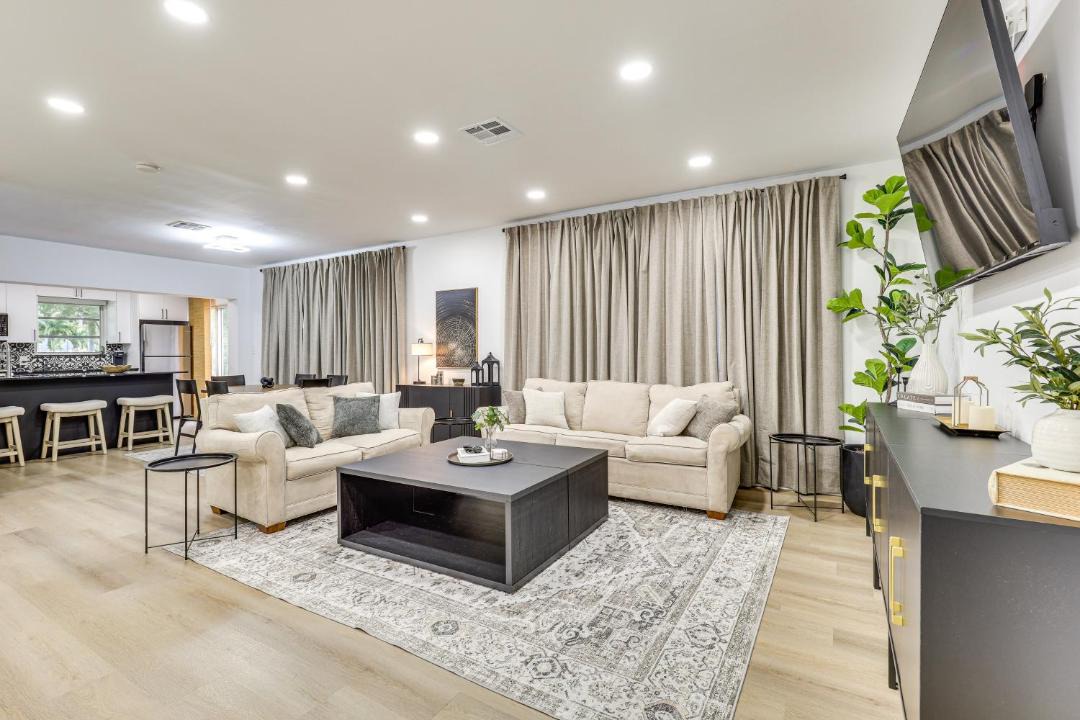 Photo of Livingroom in Coral Springs
