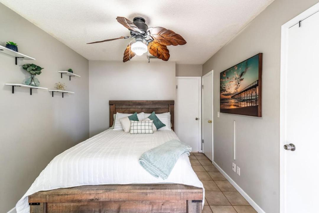Photo of Bedroom in Orange Park
