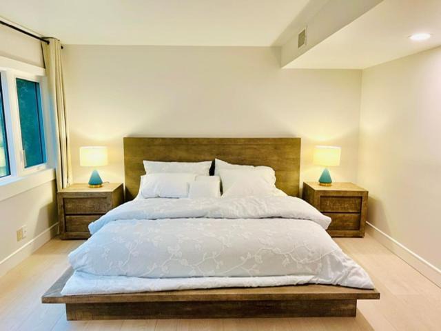 Photo of Bedroom in Oldsmar