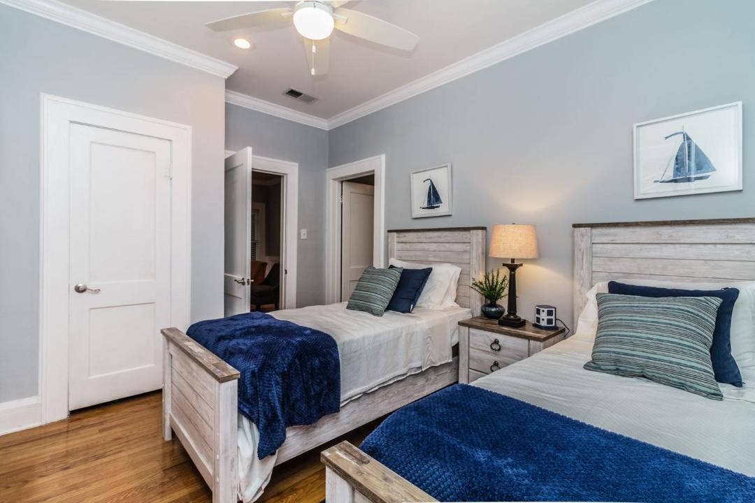 Photo of Bedroom in East Lake Morton