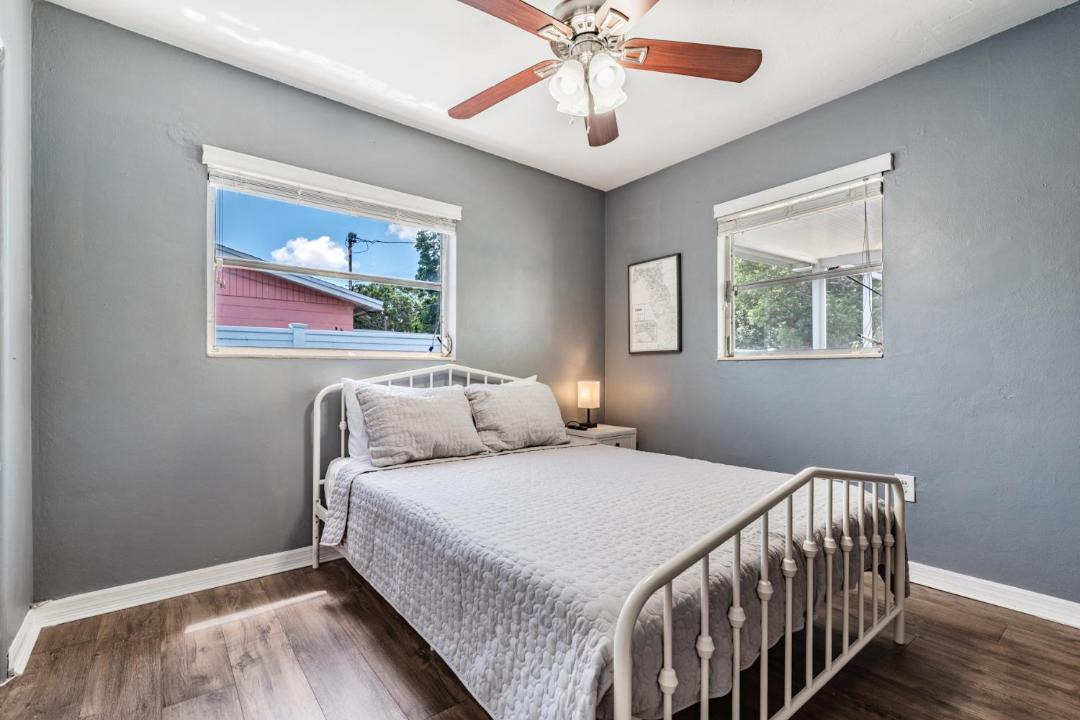Photo of Bedroom in Largo