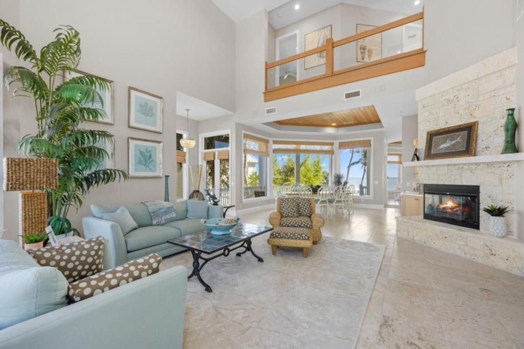 Photo of Others in Captiva
