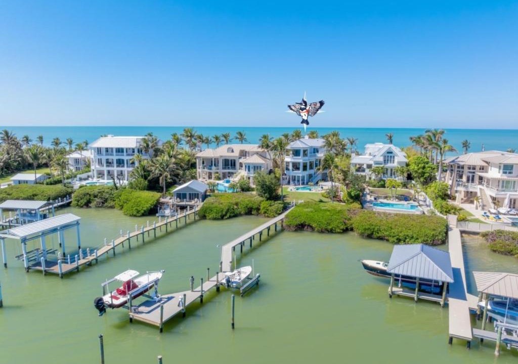 Photo of Others in Captiva