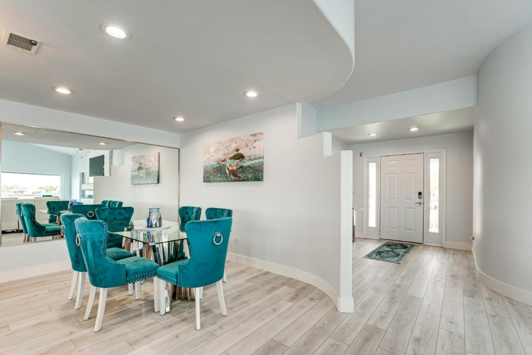 Photo of Others in Crystal Shores