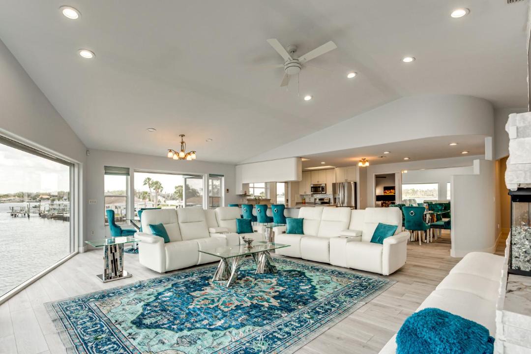 Photo of Others in Crystal Shores
