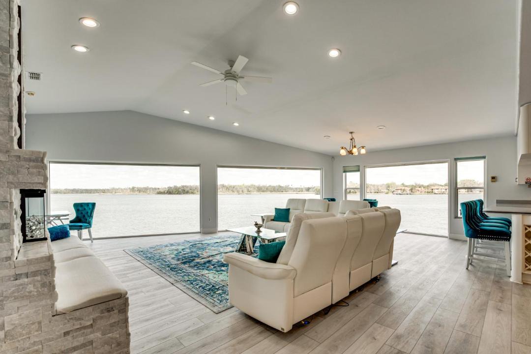 Photo of Others in Crystal Shores