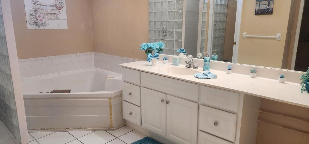 Photo of Bathroom in Fort Myers