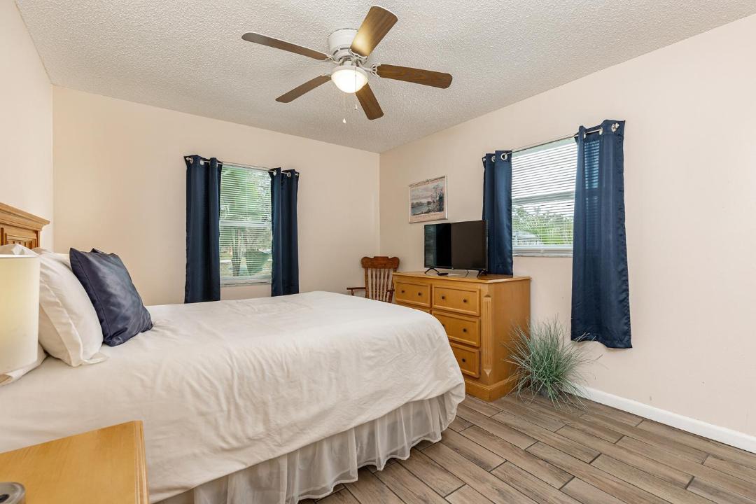 Photo of Bedroom in Tarpon Springs