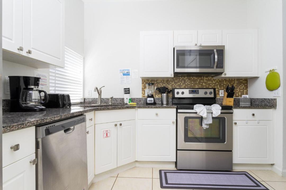 Photo of Kitchen in Venetian Bay Villages