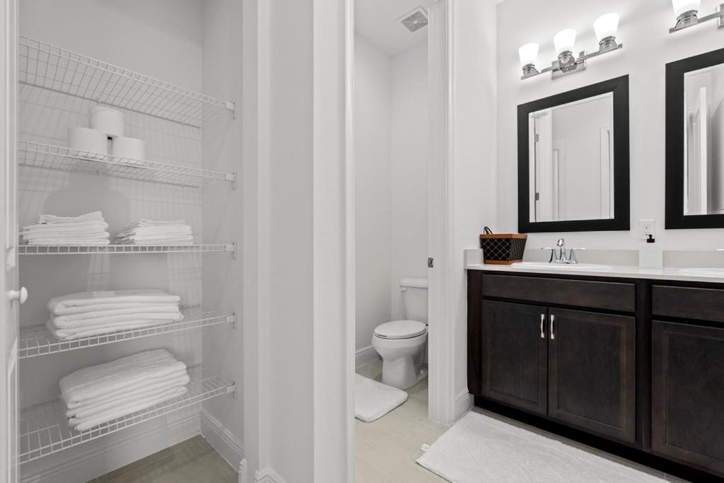 Photo of Bathroom in Hunt Club